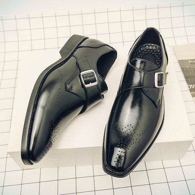 Svečane muške cipele od retro eko kože s metalnom kopčom