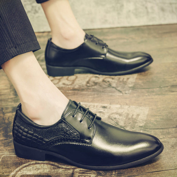 Vīriešu apavi - ar šņorēm divās krāsās