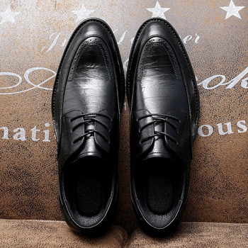 Стилни обувки от еко кожа с връзки за мъже 