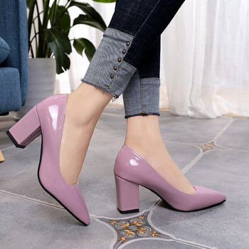 Дамски ежедневни обувки с висок ток