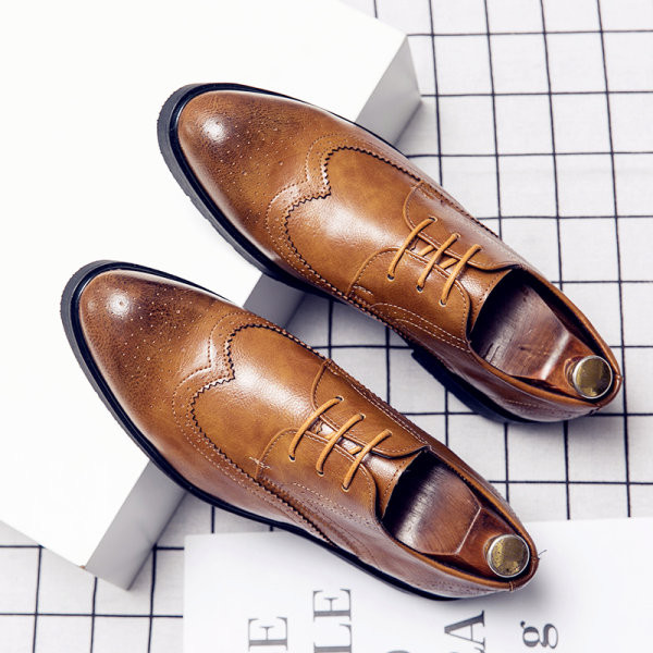 Vīriešu eko ādas apavi ar smailiem purngaliem ar šņorēm