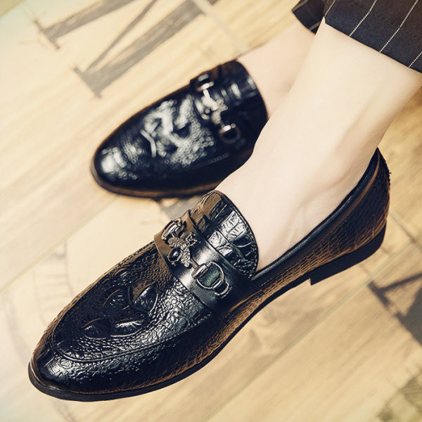 Vīriešu eleganti apavi divās krāsās