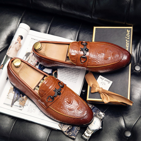 Vīriešu eleganti apavi divās krāsās