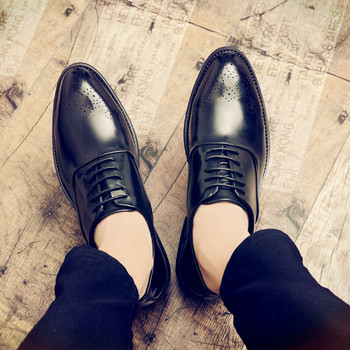 Модерни мъжки обувки от еко кожа с връзки нов модел
