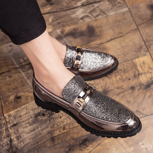 Modes vīriešu apavi ar biezu dibenu