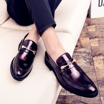 Új modell kerek férfi cipő fém elemmel