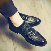 Eko bőrből készült formális férfi cipő állatmintával