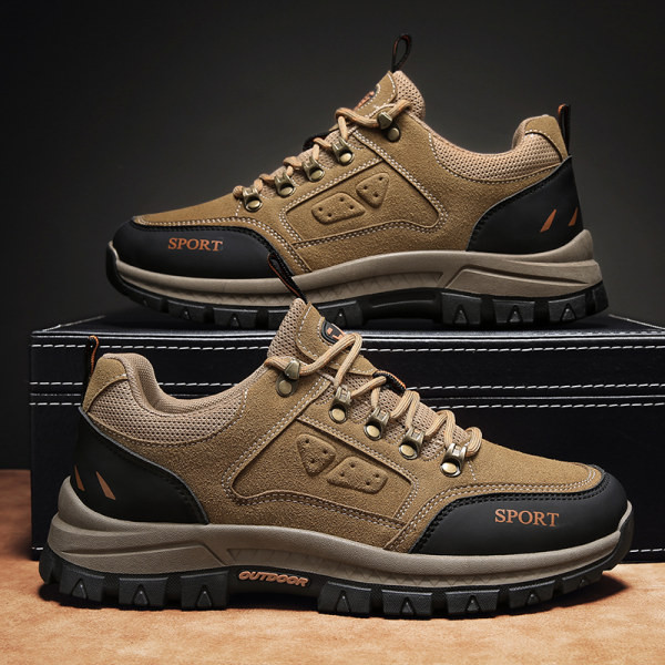 Férfi sportcipők különböző színekben