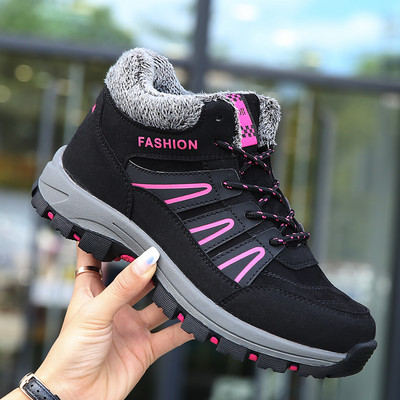 Sieviešu pārgājienu zābaki ar oderi