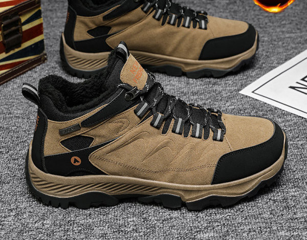 Ziemas pārgājienu zābaki ar biezu oderi un šņorēm