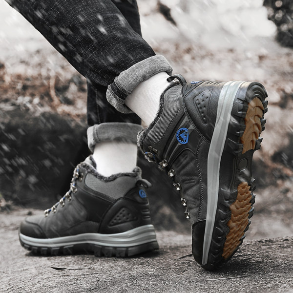 Мъжки ежедневни боти от еко кожа с подплата 