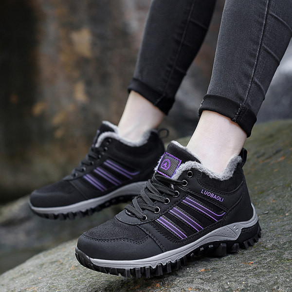 Vīriešu ziemas polsterēti pārgājienu zābaki ar uzrakstiem un šņorēm