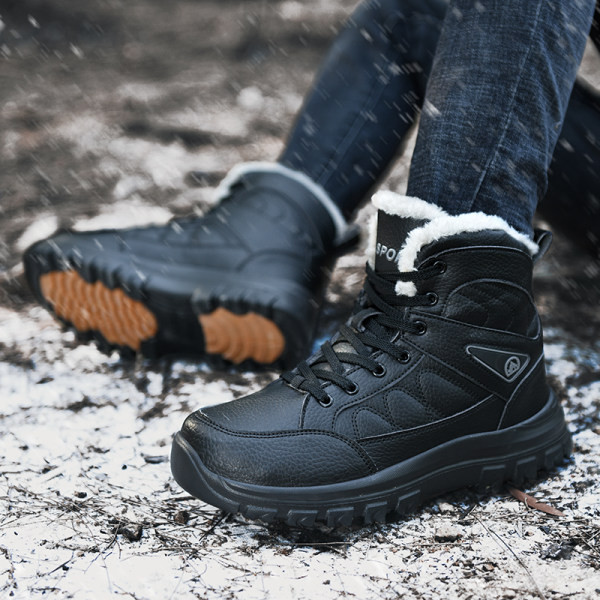 Téli túrabakancs pehely béléssel