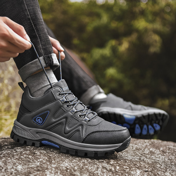 Vīriešu pārgājienu apavi no eko ādas - melnā un pelēkā krāsā