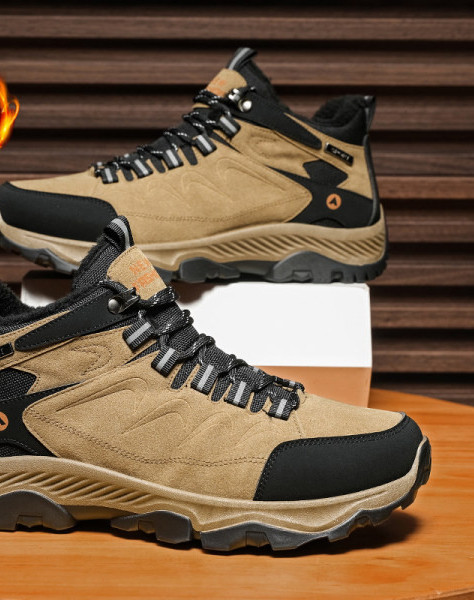 Új modell férfi téli cipő eco velúrból fűzős