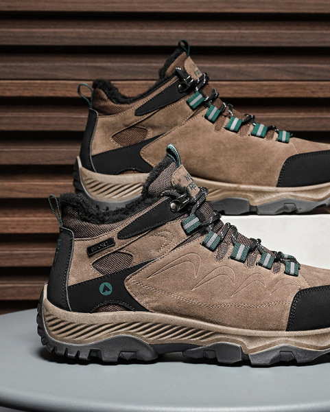 Új modell férfi téli cipő eco velúrból fűzős