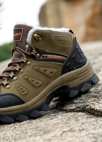 Vīriešu neslīdoši apavi ar šņorēm