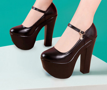Дамски модерни обувки от еко кожа и висок квадратен ток 15см 