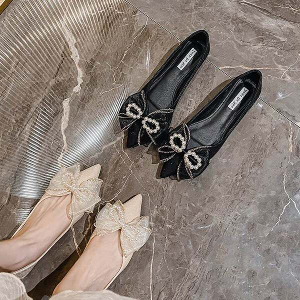 Sieviešu apavi ar papēdi un 3D lenti