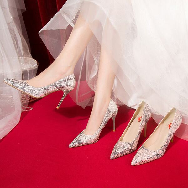 Sieviešu modernas smailas kurpes ar augstu plānu papēdi 8cm