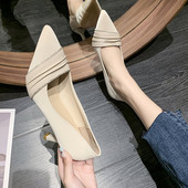 Női cipő öko bőrből, magassarkúval és kövekkel