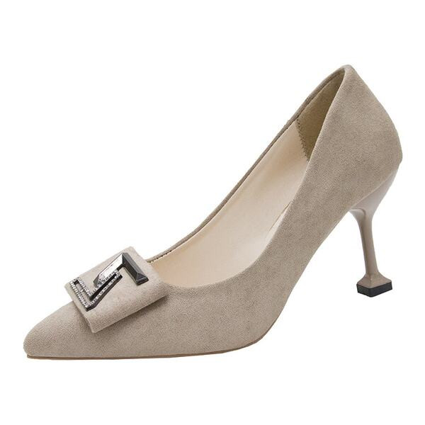 Női formális cipő csattal