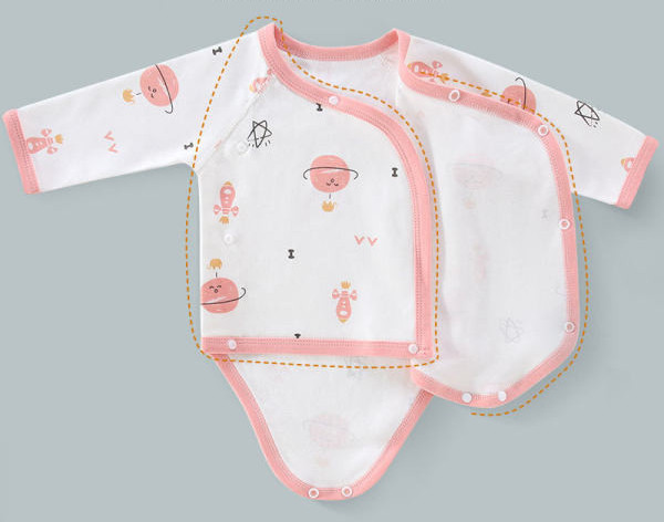 Ikdienas bērnu bodijs ar pogām un apdruku