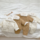 Zīdaiņu vilnas romeris ar apdruku un pogām