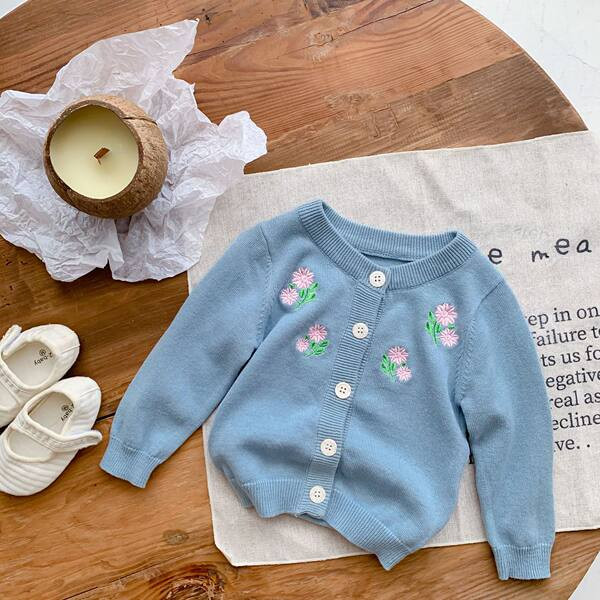 Bērnu ziemas jaka ar izšuvumu