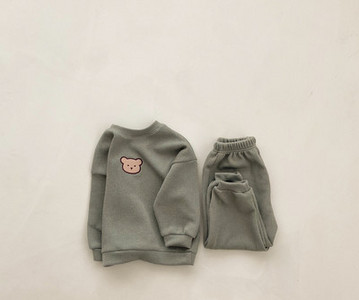 Kétrészes babakészlet hímzéssel