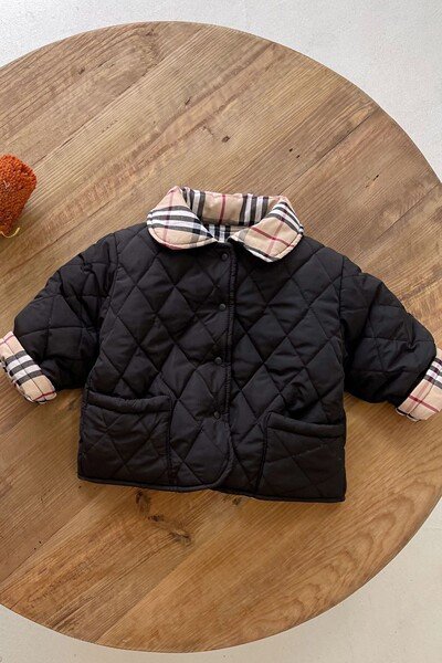 Mazuļa vējjaka ar oderi un pogām