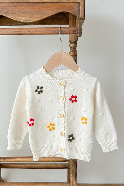 Ziemas jaka meitenēm ar ziedu rakstu