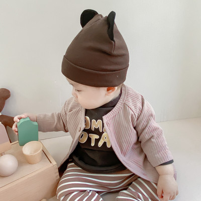 Téli baba kardigán gombokkal