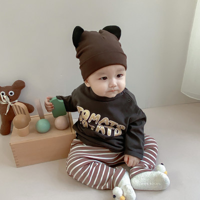 Téli baba kardigán gombokkal