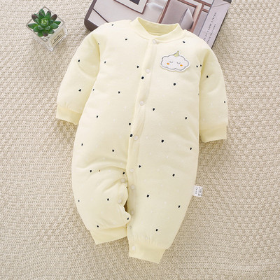 Mazuļa romāns ar saitēm un dažādu apdruku