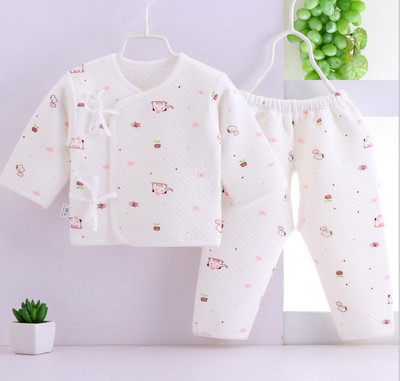 Kūdikio dviejų dalių rinkinys su kaklaraiščiais ir spauda