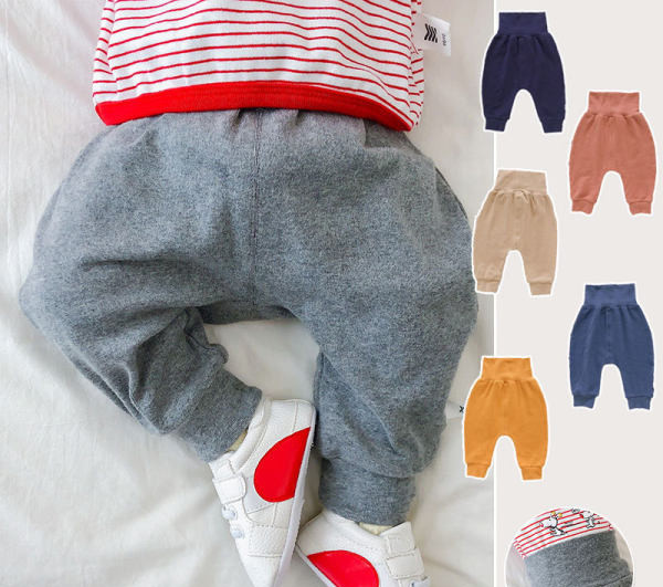 Αθλητικό βρεφικό παντελόνι με λάστιχο στα πόδια