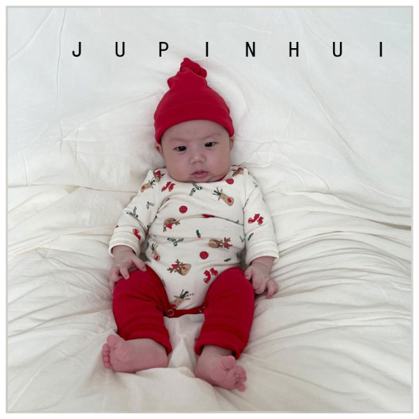 Három részes babakészlet karácsonyi nyomattal