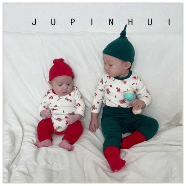 Három részes babakészlet karácsonyi nyomattal