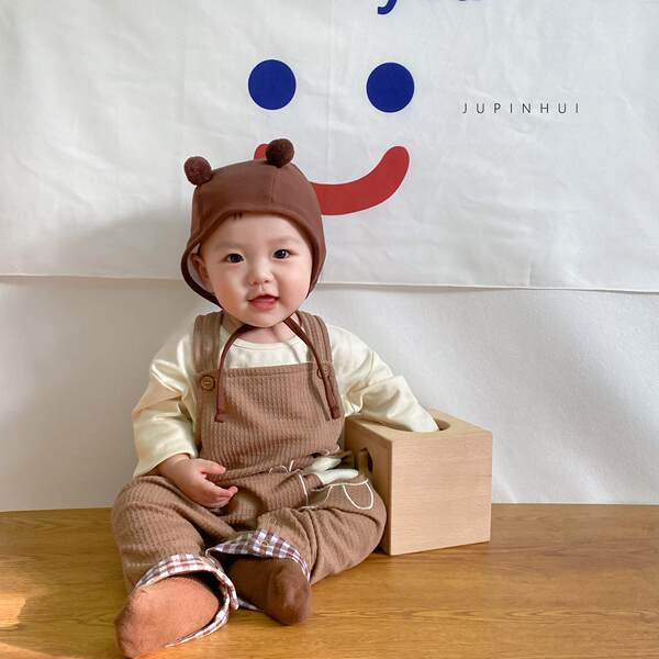 Mazuļa kombinezons ar blūzes un lāča apdruku