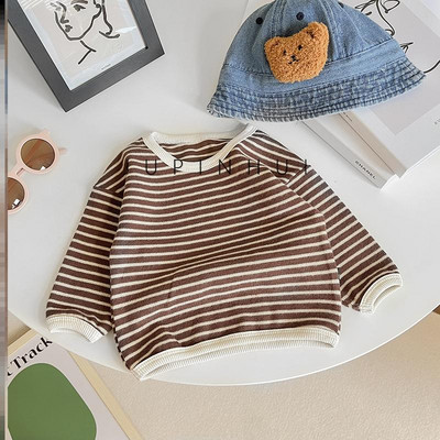 Бебешки гащеризон и блуза с апликация за момчета