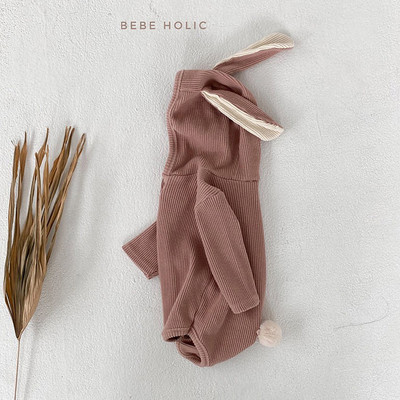 Βρεφικό κορμάκι με μακριά μανίκια και κουκούλα