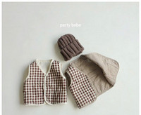 Пролетен бебешки елек с копчета