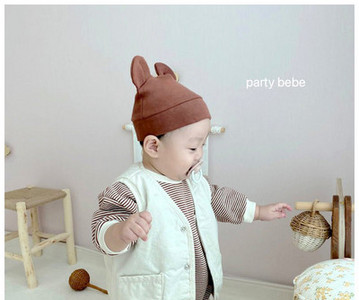 Пролетен бебешки елек с копчета