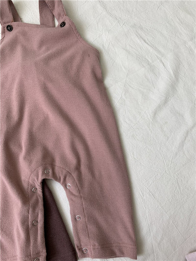 Jauna modeļa mazuļu kombinezons zēniem