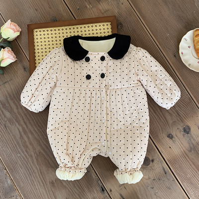 Baba steppelt nadrág gombokkal és nyomattal