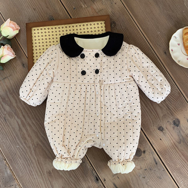 Baba steppelt nadrág gombokkal és nyomattal