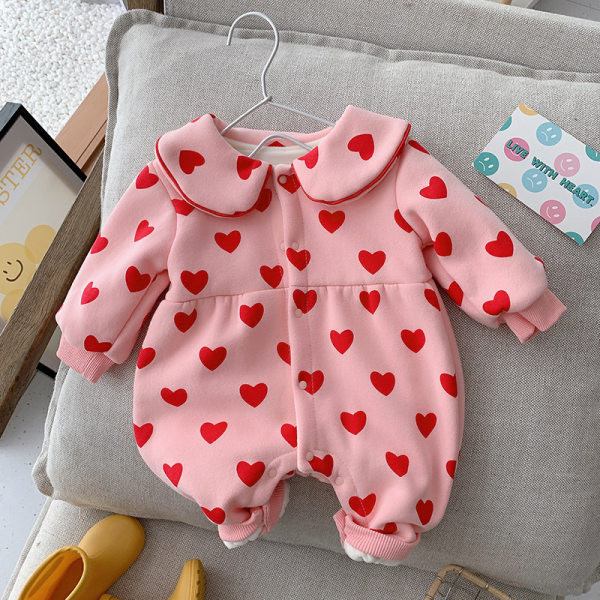 Hlače za bebe s gumbima i printom srca