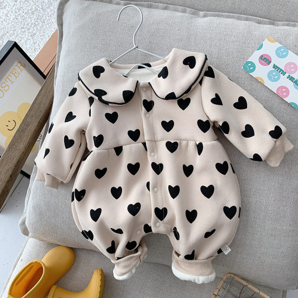 Hlače za bebe s gumbima i printom srca