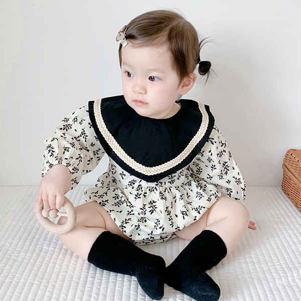 Jauna modeļa bērnu bodijs ar cepuri meitenēm